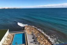 Disfruta de una estancia con vistas al mar en Sercotel Hotel Suites del Mar