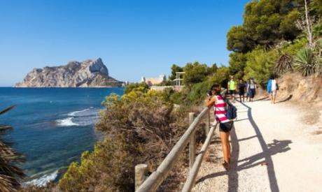 Voramar-Calalga or Bassetes Trail.
