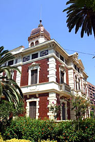 Petit Palais et Jardins de Ayora