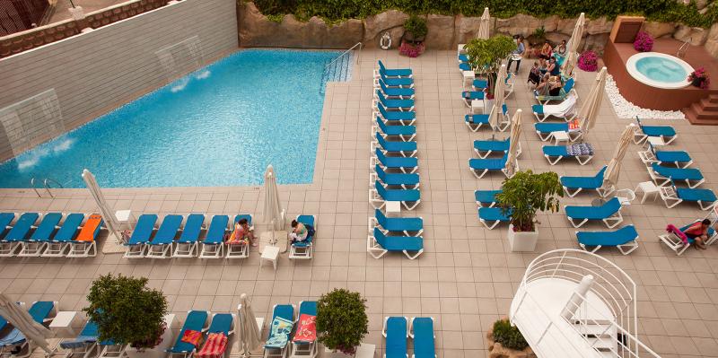 HOTEL R.H. VICTORIA